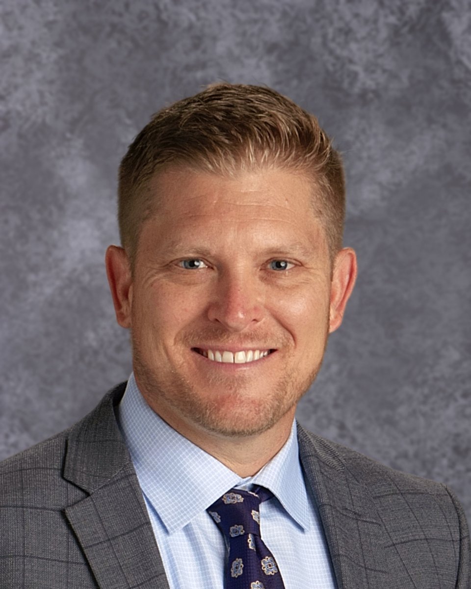 Principal Dr. Andrew Vollmuth